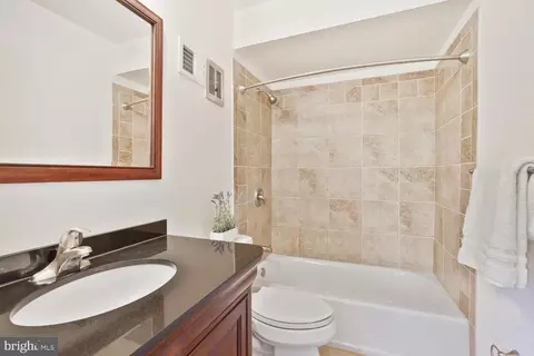 8341 Garfield Ct, Springfield, VA 22152 photo 18