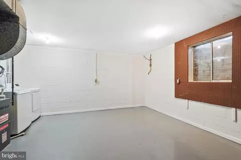 8341 Garfield Ct, Springfield, VA 22152 photo 26