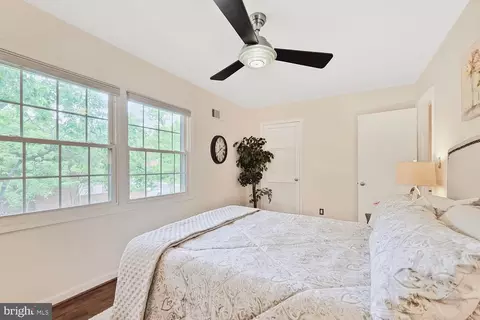 8341 Garfield Ct, Springfield, VA 22152 photo 15