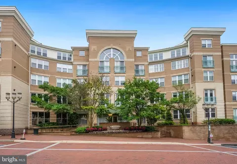 12001 Market St #441, Reston, VA 20190