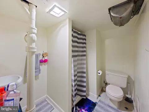 5403 Rolling Rd, Springfield, VA 22151 photo 23