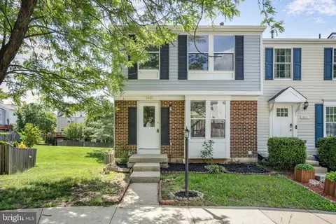 7423 Aspenpark Rd, Lorton, VA 22079