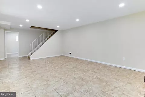 7841 Glenister Dr, Springfield, VA 22152 photo 30