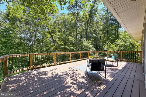 7841 Glenister Dr, Springfield, VA 22152 photo 41