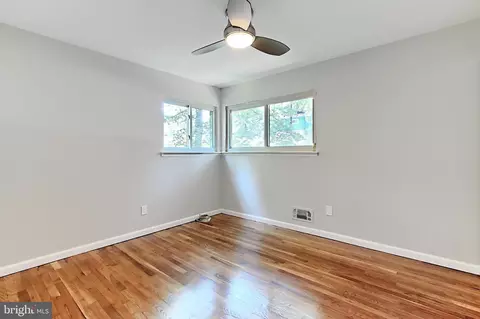 7841 Glenister Dr, Springfield, VA 22152 photo 22