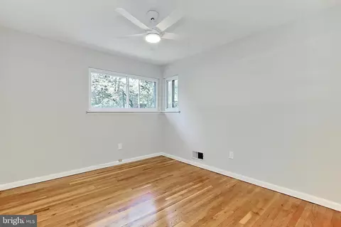 7841 Glenister Dr, Springfield, VA 22152 photo 24