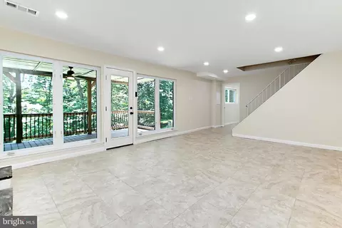 7841 Glenister Dr, Springfield, VA 22152 photo 29