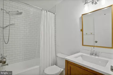 2354 Soft Wind Ct, Reston, VA 20191 photo 24