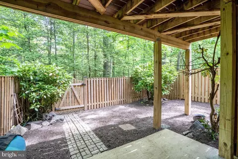 2354 Soft Wind Ct, Reston, VA 20191 photo 30