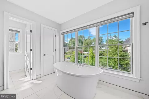 Entry Way - 7003 Churchill Rd, Mclean, VA 22101 photo 7 of 7