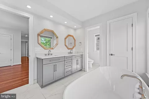 Bath - 7003 Churchill Rd, Mclean, VA 22101 photo 10 of 12