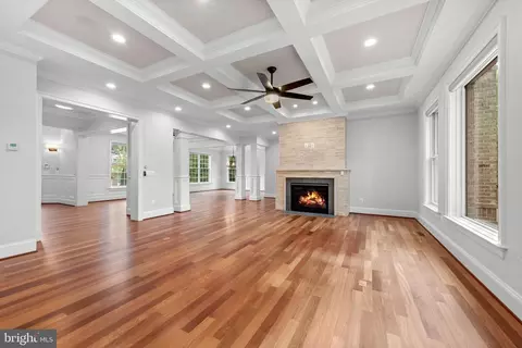 Living - 7003 Churchill Rd, Mclean, VA 22101 photo 6 of 11