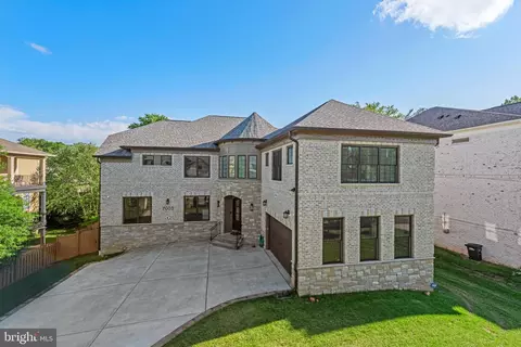 Exterior - 7003 Churchill Rd, Mclean, VA 22101 photo 2 of 5