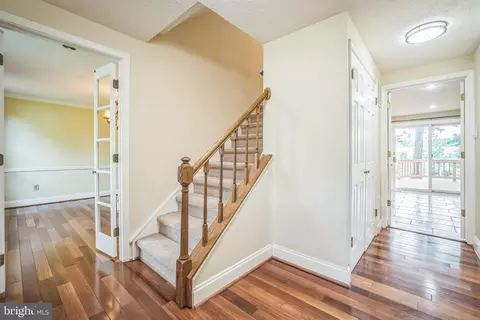 8078 Athena St, Springfield, VA 22153 photo 12