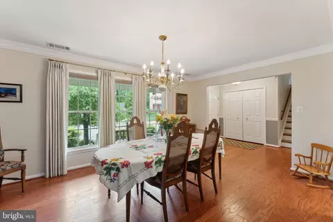 6554 Gladeview Ct, Burke, VA 22015 photo 11