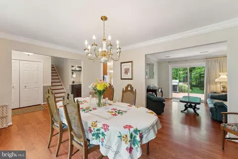 6554 Gladeview Ct, Burke, VA 22015 photo 12