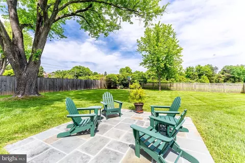 1243 Kurtz Rd, Mclean, VA 22101 photo 6