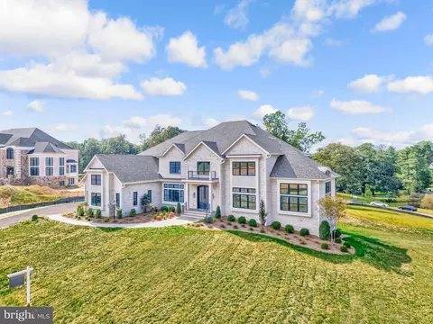 390 Still Pond Run, Great Falls, VA 22066