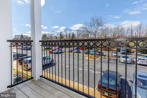 Exterior - 1530 Spring Gate Dr #9213, Mclean, VA 22102 photo 2 of 9