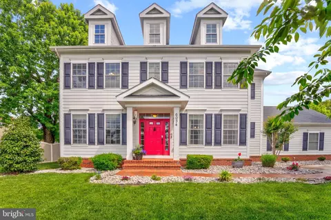 6034 Franconia Rd, Alexandria, VA 22310