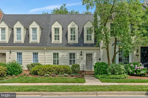 1153 Randolph Rd, Mclean, VA 22101