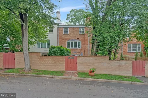 1153 Randolph Rd, Mclean, VA 22101 photo 29