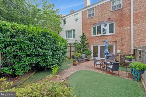 1153 Randolph Rd, Mclean, VA 22101 photo 30