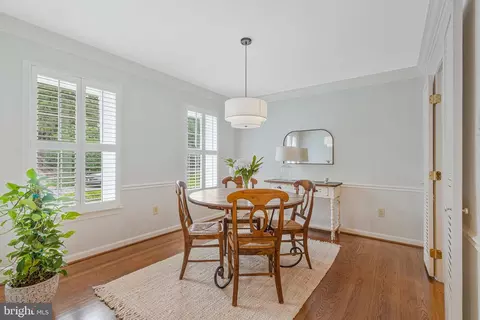 1153 Randolph Rd, Mclean, VA 22101 photo 6