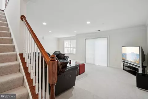 2529 Pascal Pl, Herndon, VA 20171 photo 22