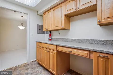 7621 Tremayne Pl #303, Mclean, VA 22102 photo 7