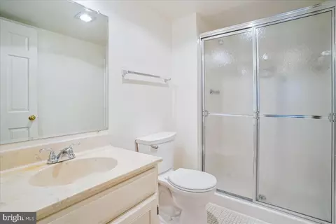 7621 Tremayne Pl #303, Mclean, VA 22102 photo 46