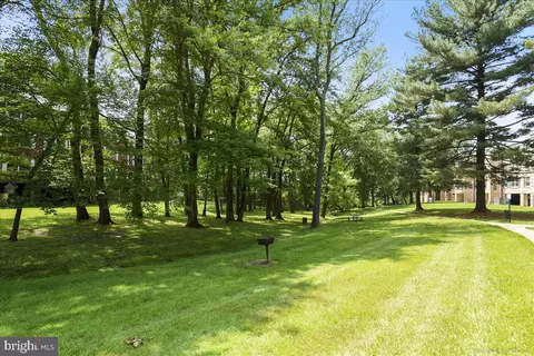 7621 Tremayne Pl #303, Mclean, VA 22102 photo 37