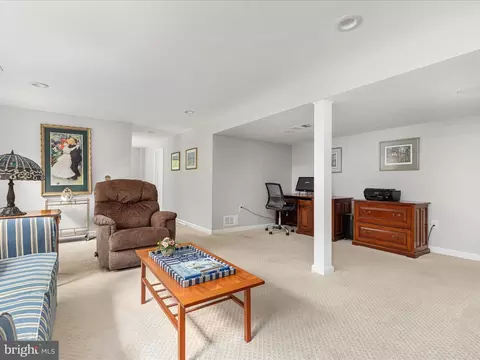 5226 Easton Dr, Springfield, VA 22151 photo 18