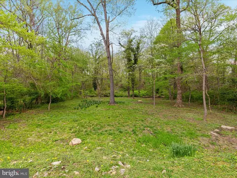 5226 Easton Dr, Springfield, VA 22151 photo 32