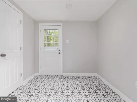 5226 Easton Dr, Springfield, VA 22151 photo 25