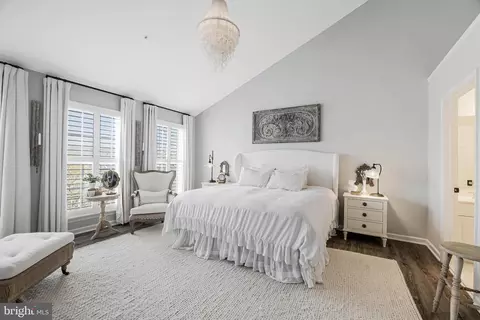 1885 Crescent Park Dr, Reston, VA 20190 photo 39