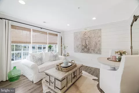 1885 Crescent Park Dr, Reston, VA 20190 photo 23
