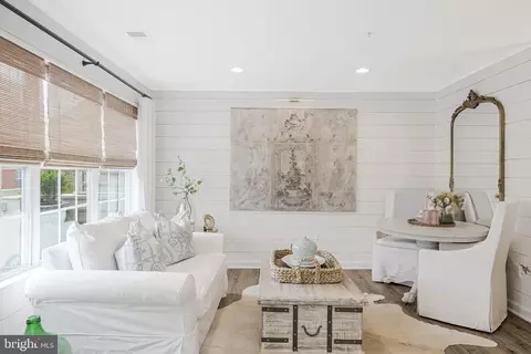 1885 Crescent Park Dr, Reston, VA 20190 photo 22