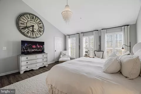 1885 Crescent Park Dr, Reston, VA 20190 photo 37