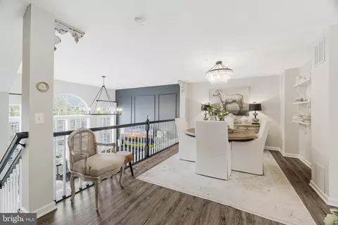 1885 Crescent Park Dr, Reston, VA 20190 photo 7