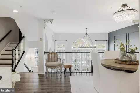 1885 Crescent Park Dr, Reston, VA 20190 photo 32