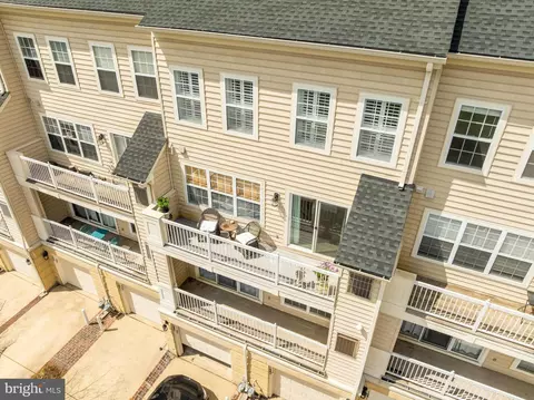 1885 Crescent Park Dr, Reston, VA 20190 photo 51