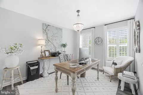 1885 Crescent Park Dr, Reston, VA 20190 photo 44