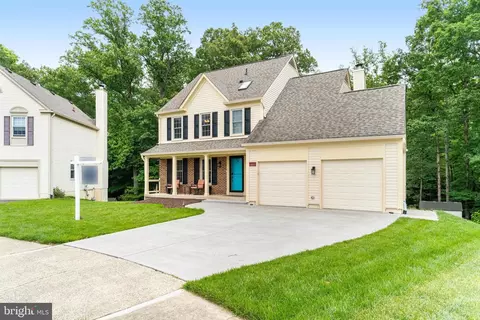 7812 Blue Jasmine Ct, Springfield, VA 22153 photo 2