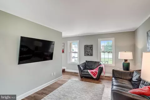 7812 Blue Jasmine Ct, Springfield, VA 22153 photo 7