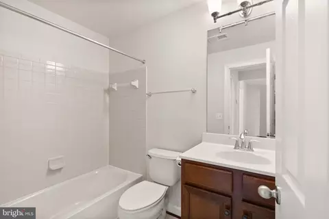 2506 Einstein St #259, Herndon, VA 20171 photo 31