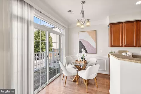 2506 Einstein St #259, Herndon, VA 20171 photo 13