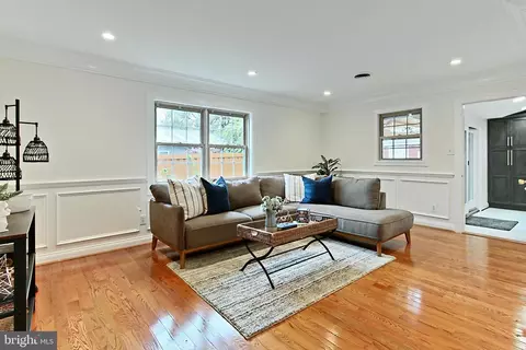 Living - 5000 Terrell St, Annandale, VA 22003 photo 4 of 4
