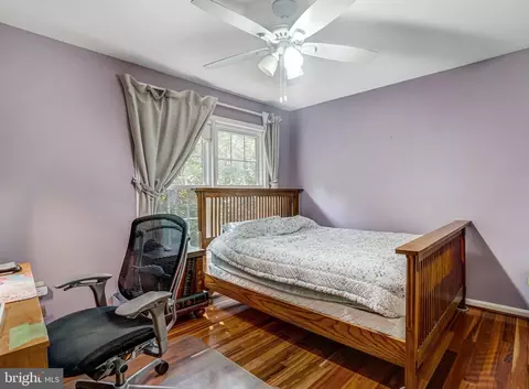 7832 Valleyfield Dr, Springfield, VA 22153 photo 18
