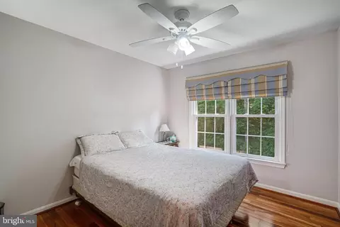 7832 Valleyfield Dr, Springfield, VA 22153 photo 16